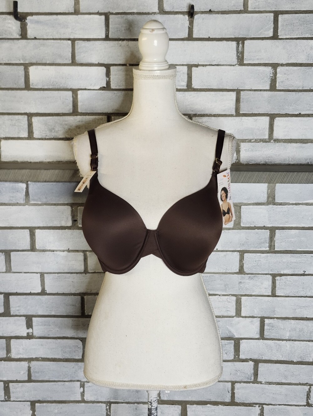 • NWT Joyspun Smoothing Underwire T-Shirt Bra Size 40D Pure Espresso Brown - Picture 2 of 8
